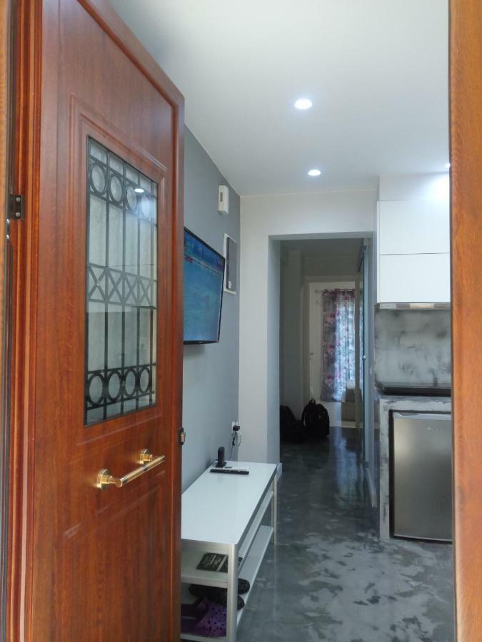 New Apartment With A Separate Entrance Near The Subway. Atene Esterno foto